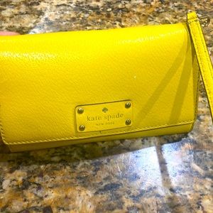 Kate spade, yellow crossbody clutch, immaculately clean exterior/interior